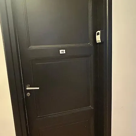 Bel Avec Mezzanine Pour 4 Personnes Au Centre De شقة