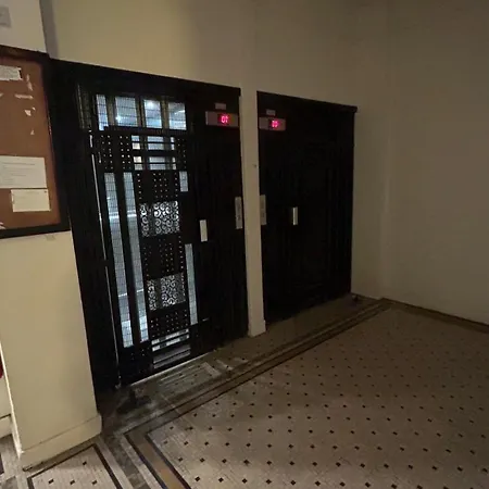 Bel Avec Mezzanine Pour 4 Personnes Au Centre De * باريس